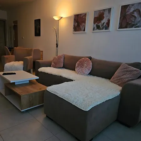 Anastasija Lux 3 Apartment *
